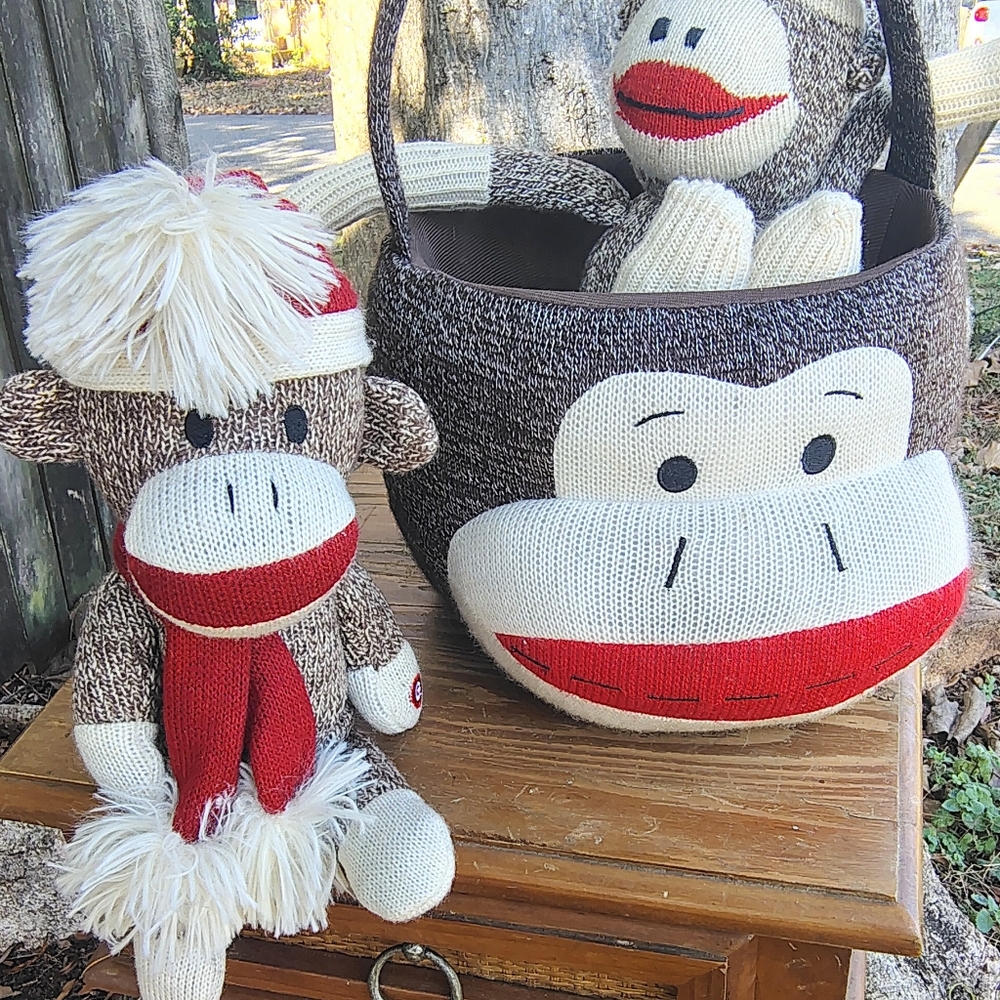 - "SOCK MONKEY"STUFFED BUCKET W/ 2 MONKEYS INCLUDED ADORABLE